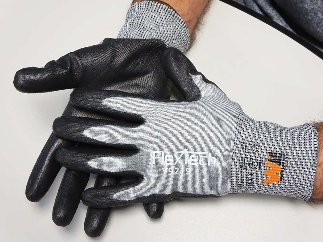 Wells Lamont Y9219 FlexTech™ PU Coated A9 Extreme Cut Gloves